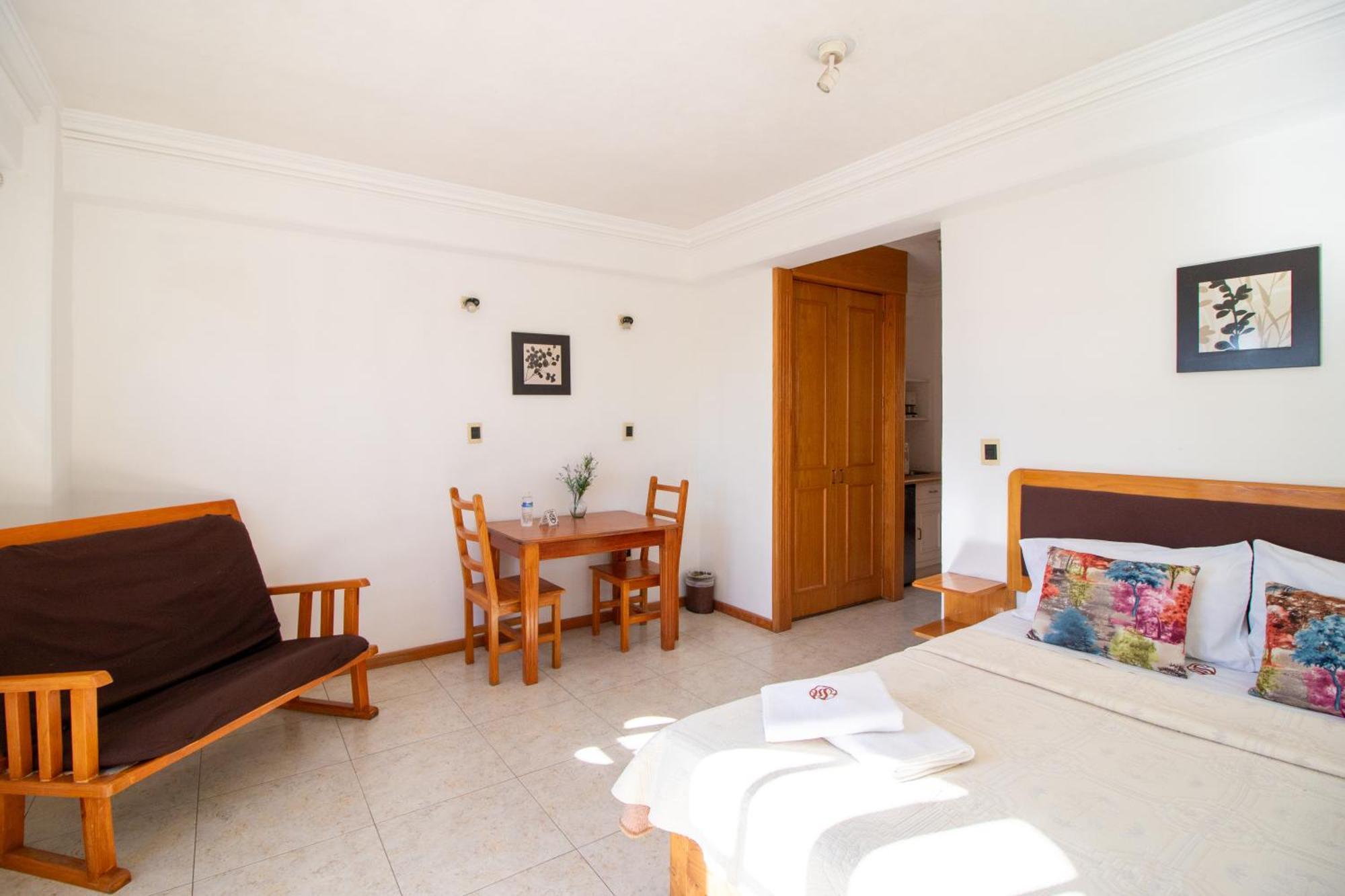 Suites Sevilla Puebla Dış mekan fotoğraf