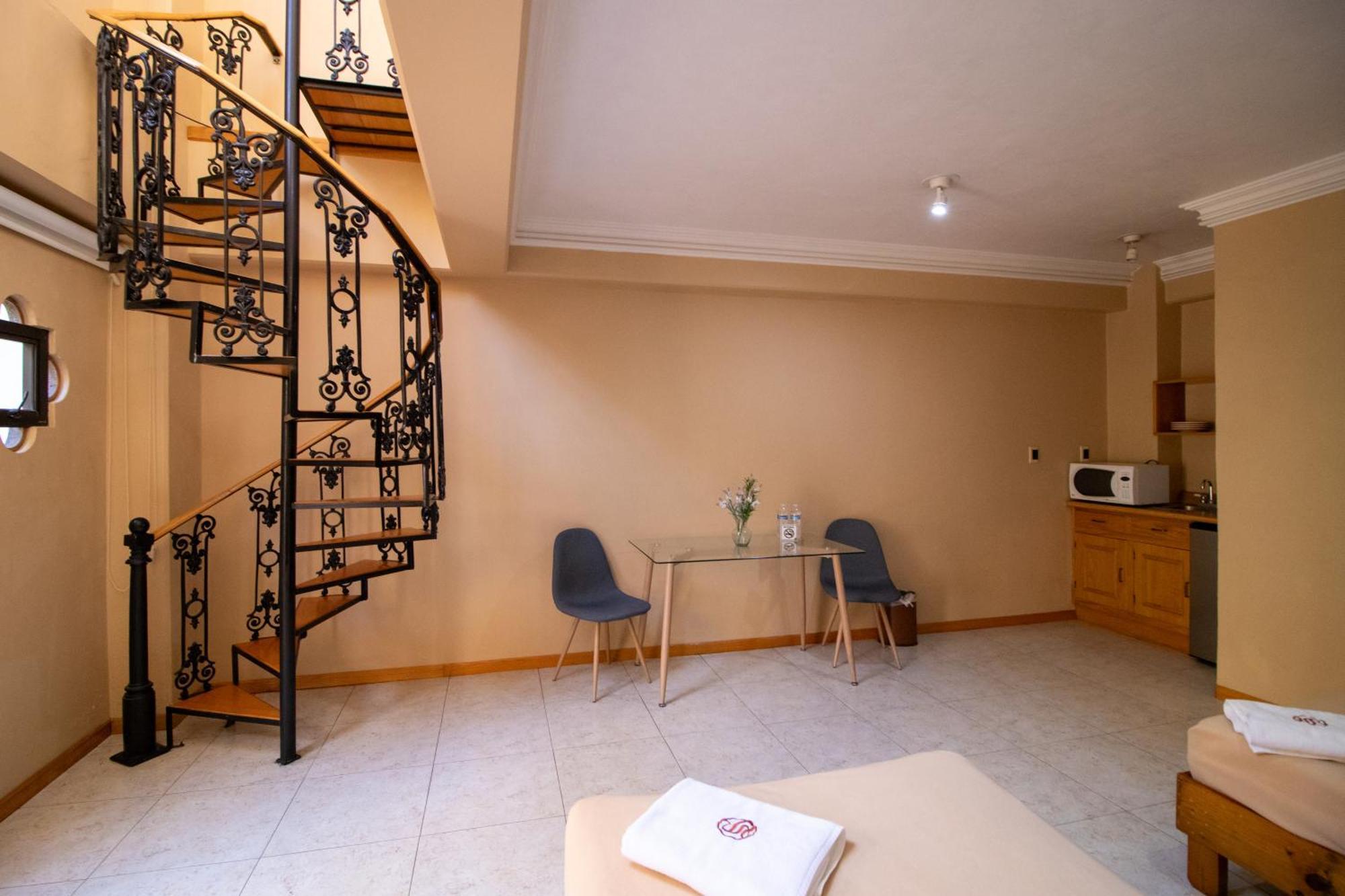 Suites Sevilla Puebla Dış mekan fotoğraf
