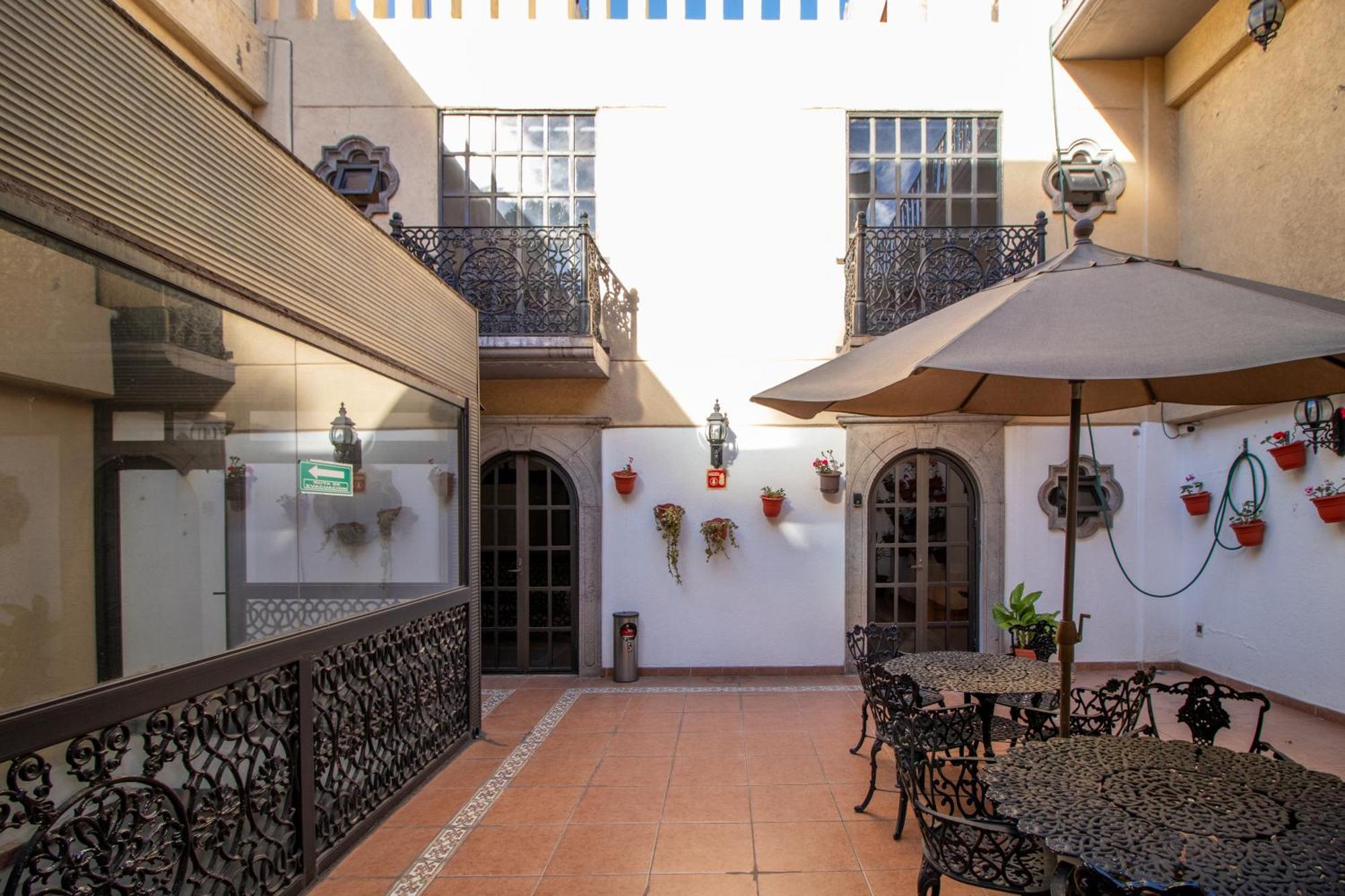 Suites Sevilla Puebla Dış mekan fotoğraf